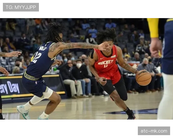 战术通讯:鹈鹕如何通过无限换防破解灰熊的挡拆进攻